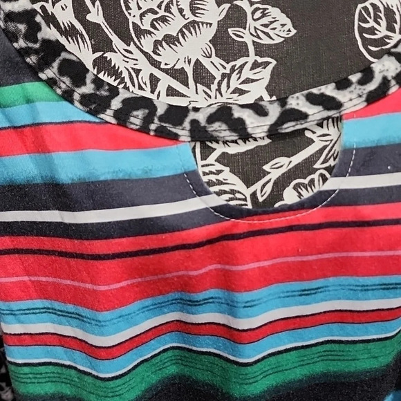 4xl (us sz 20) Emery Rose shirt - Picture 2 of 6